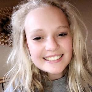 Meet your Posher, Jolie